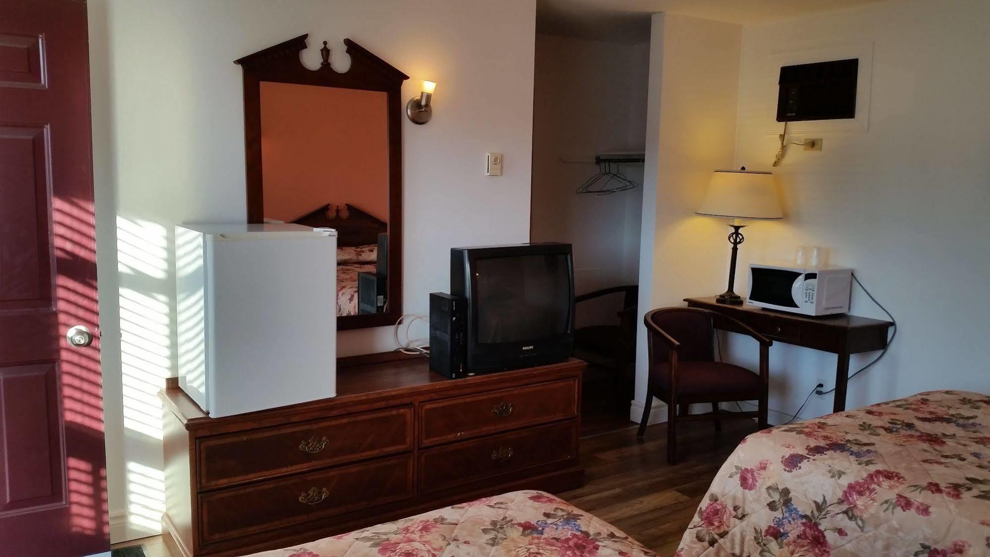 Motel Beauport Inn ควิเบกซิตี้ ภายนอก รูปภาพ